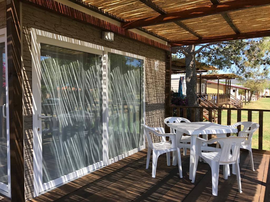 פוסאדה Camping Ermosa מראה חיצוני תמונה